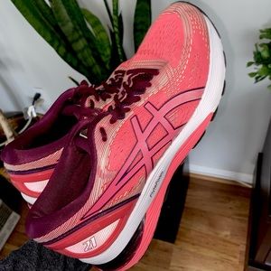 ASICS Gel Nimbus 21